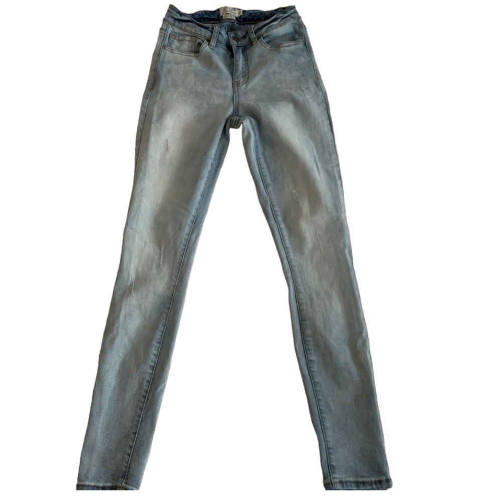 🏷️ Harlow High Rise Skinny Jeans